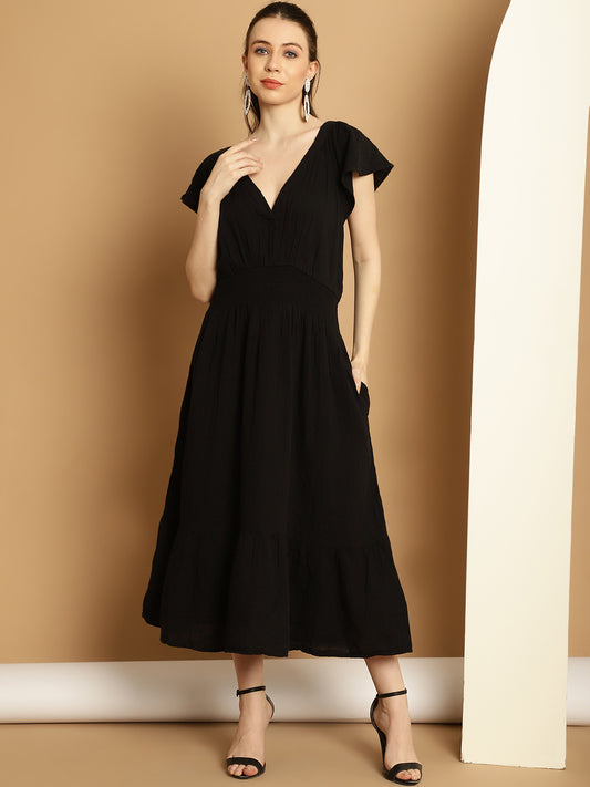 Black Sleeveless Dress with pockets