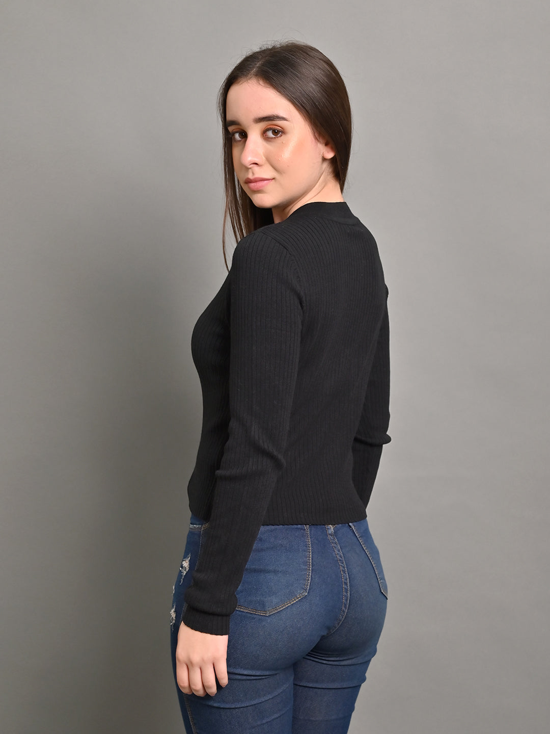 Viscose Full Sleeve Zipper Black Sweater