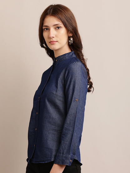 Full Sleeve Denim Shirt Soft Light Denim That is Comfortable and Breatheable Top