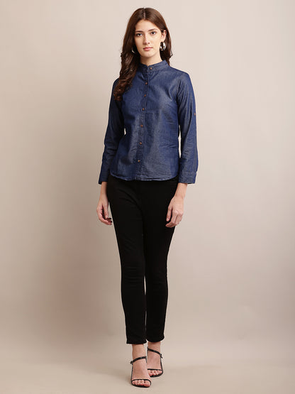 Full Sleeve Denim Shirt Soft Light Denim That is Comfortable and Breatheable Top