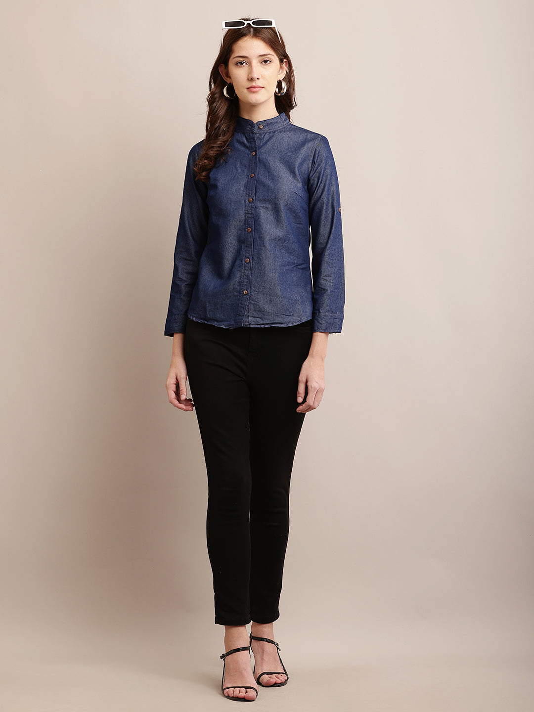 Full Sleeve Denim Shirt Soft Light Denim That is Comfortable and Breatheable Top