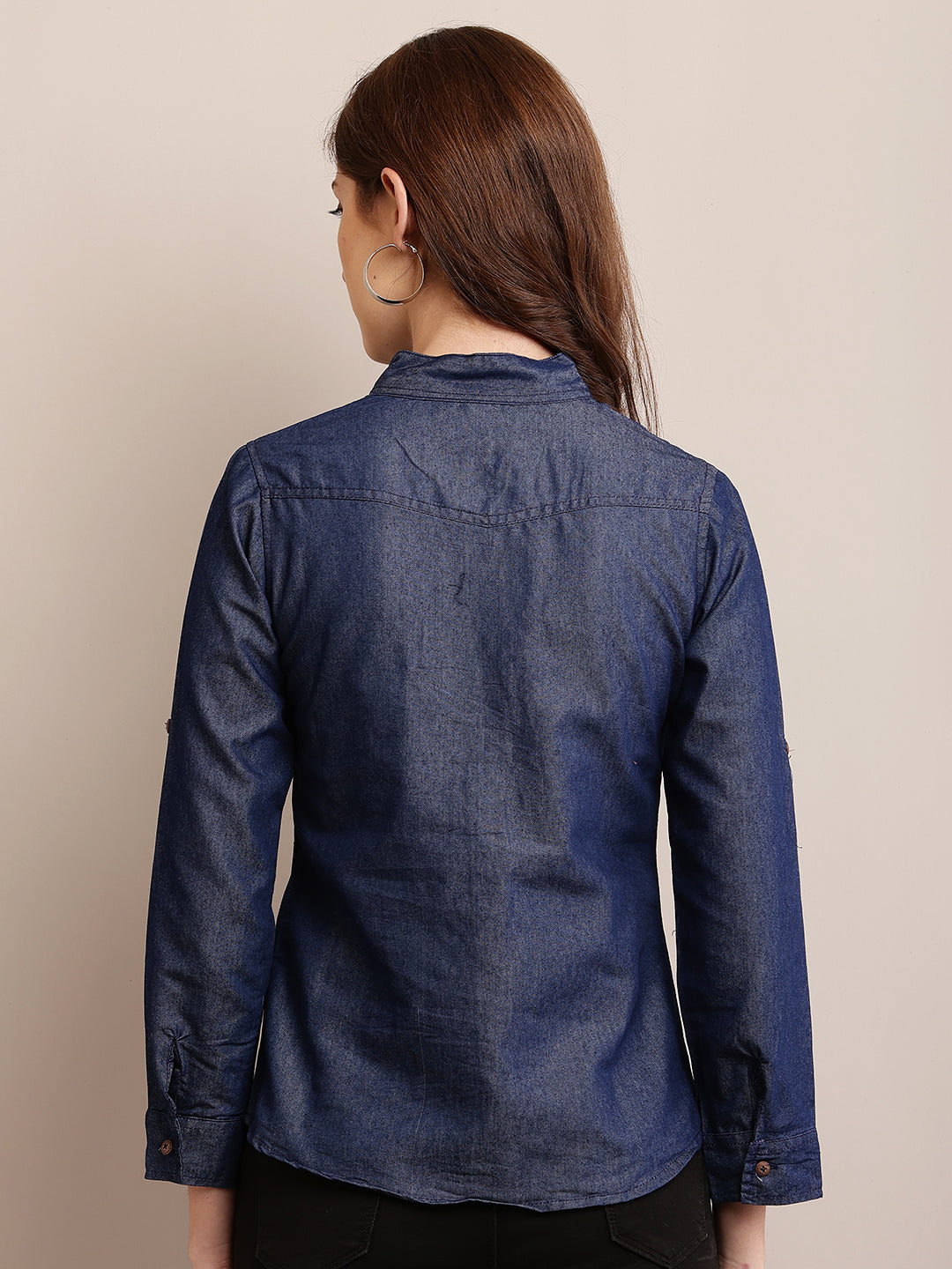 Full Sleeve Denim Shirt Soft Light Denim That is Comfortable and Breatheable Top