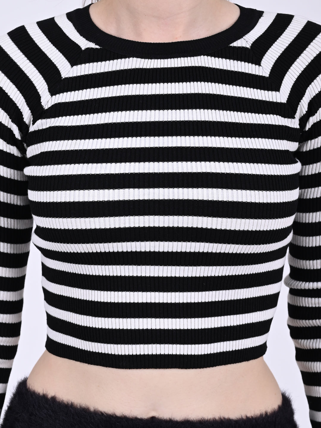 Cotton Raglan Full Sleeve with Round Neck stretchable Striped Black Crop Top