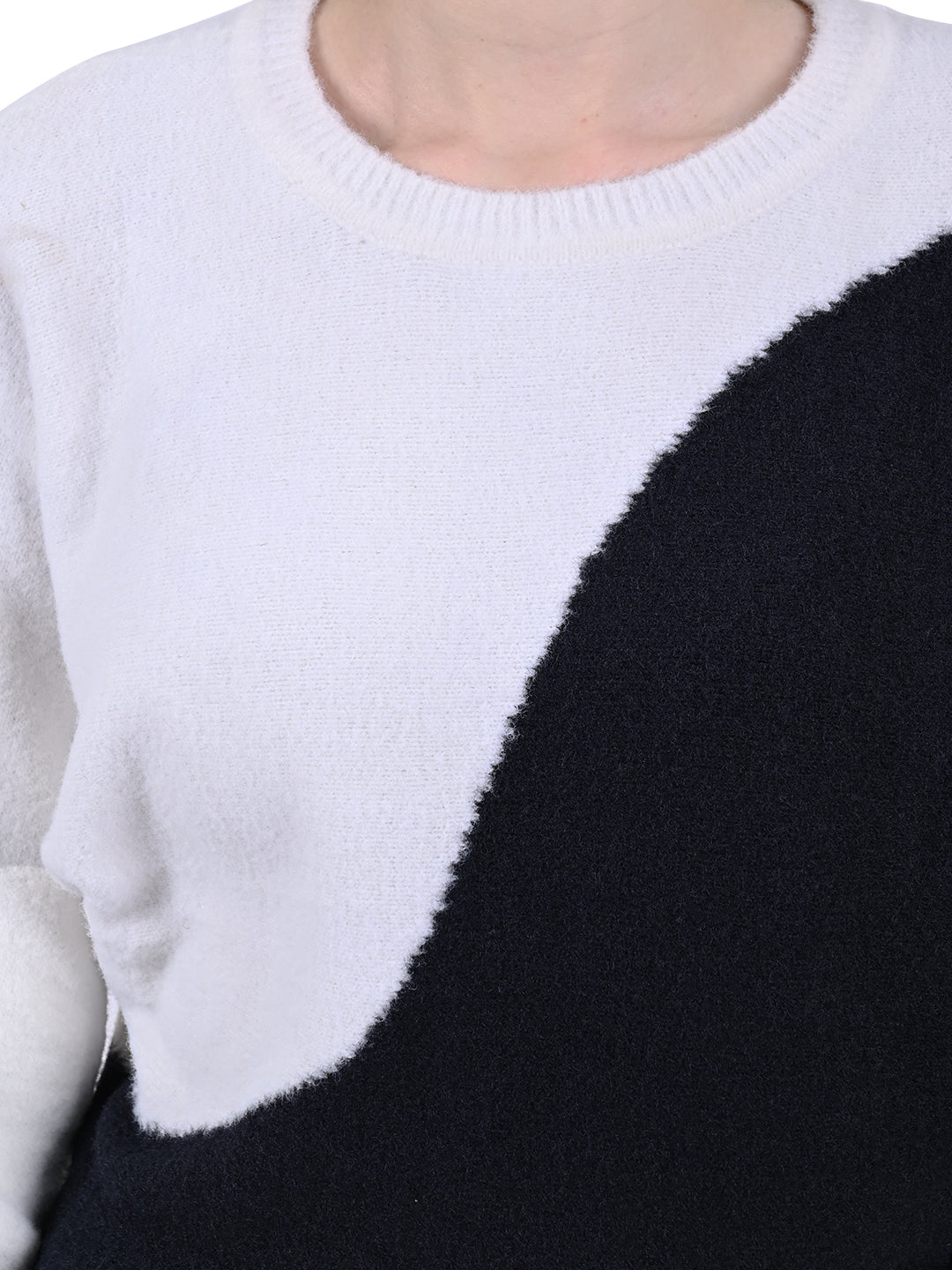 Acrylic Full Sleeve with Round Neck Colourblocked Sweater