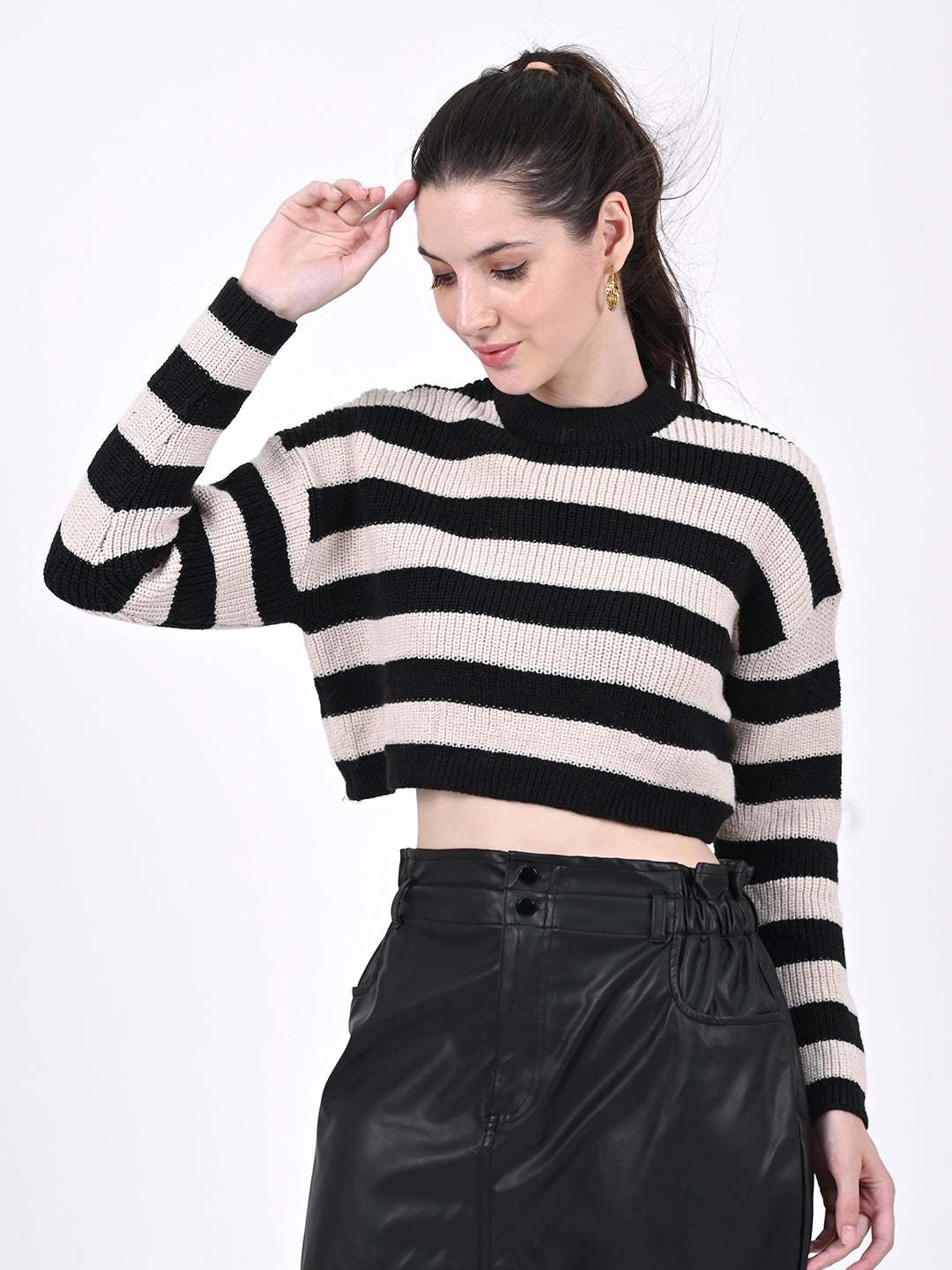 Acrylic Crew Neck with Full Sleeve Beige and Black Cropped Sweater