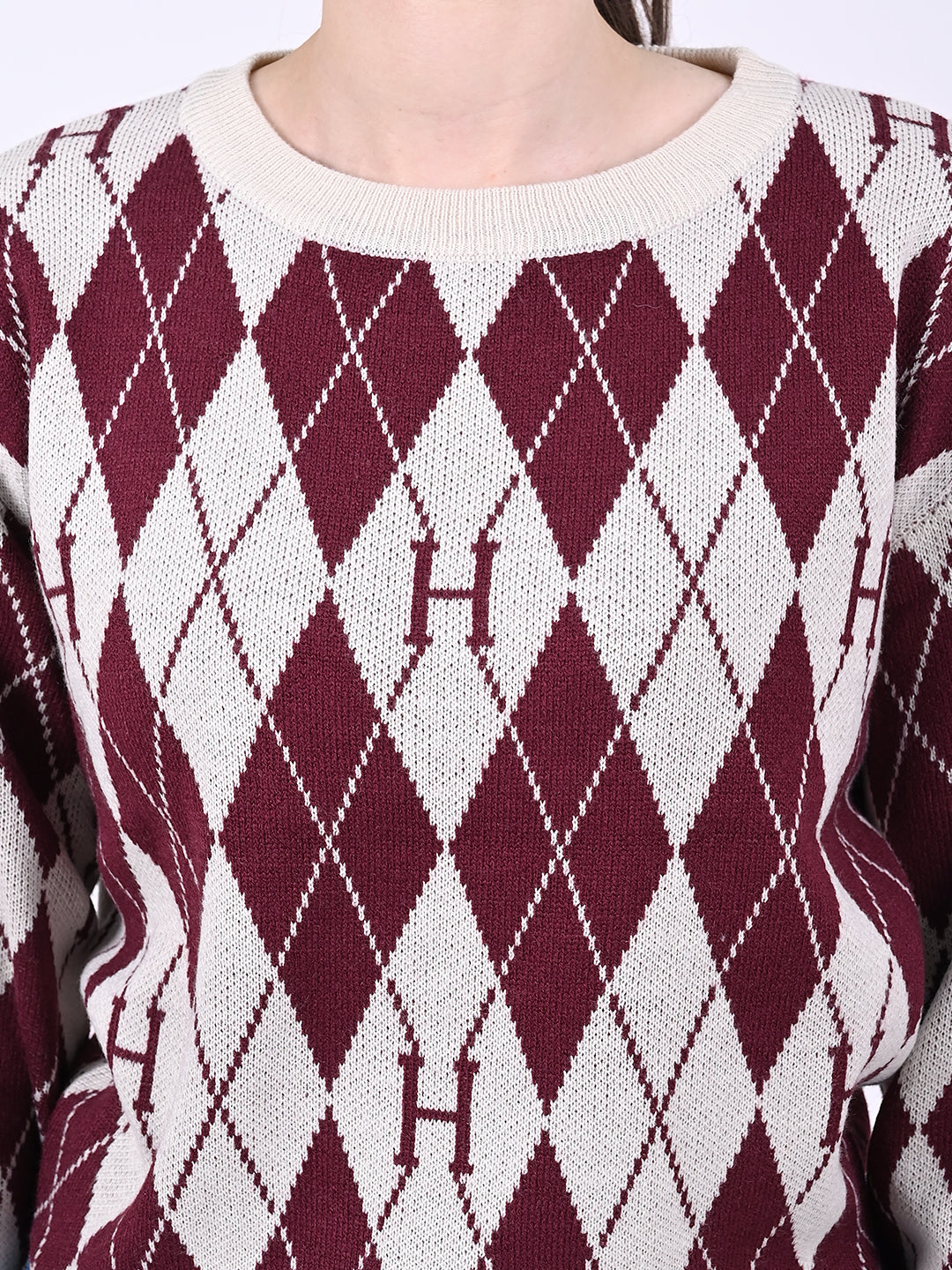 Round Neck with Full Sleeve Crop Checkered Maroon Sweater